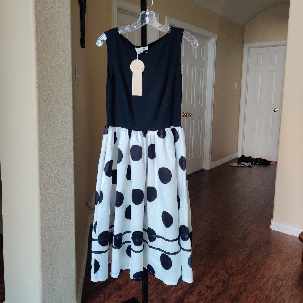 Dress V Polka Dots Black & White Dress NWT